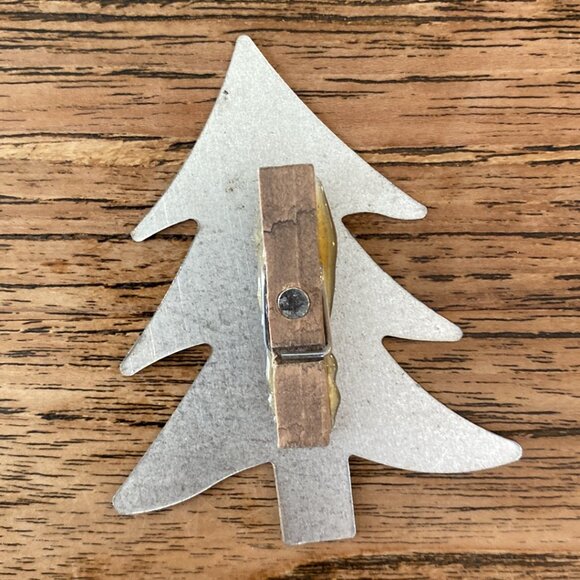 20 Silver Colored Holiday Metal Cutouts for your Holiday Project - Picture 12 of 13